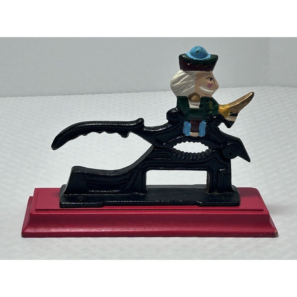 Vintage Cast Iron Soldier Nutcracker Mounted On Red Wooden Base Nut‎ Cracker